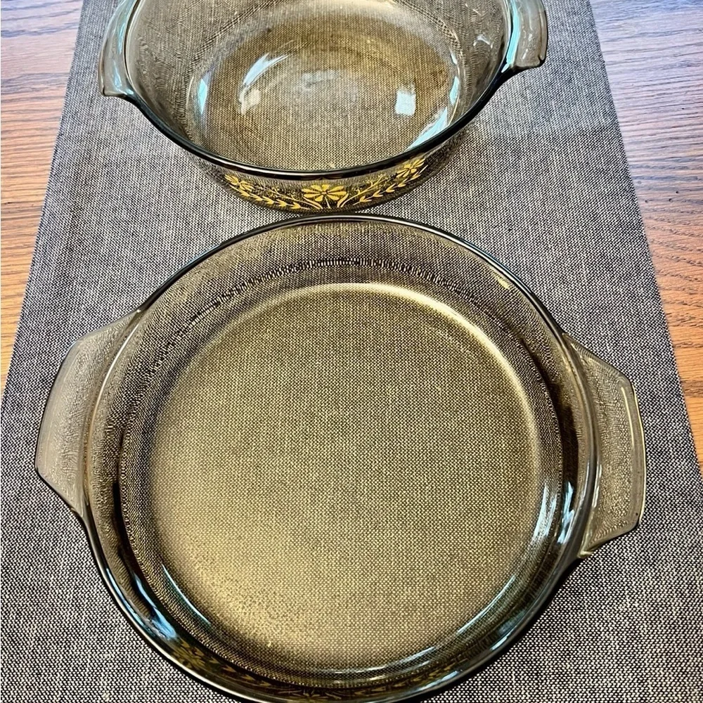 Vintage Set 3 Glass bake Jeanette Amber  Yellow Daisy Ovenware